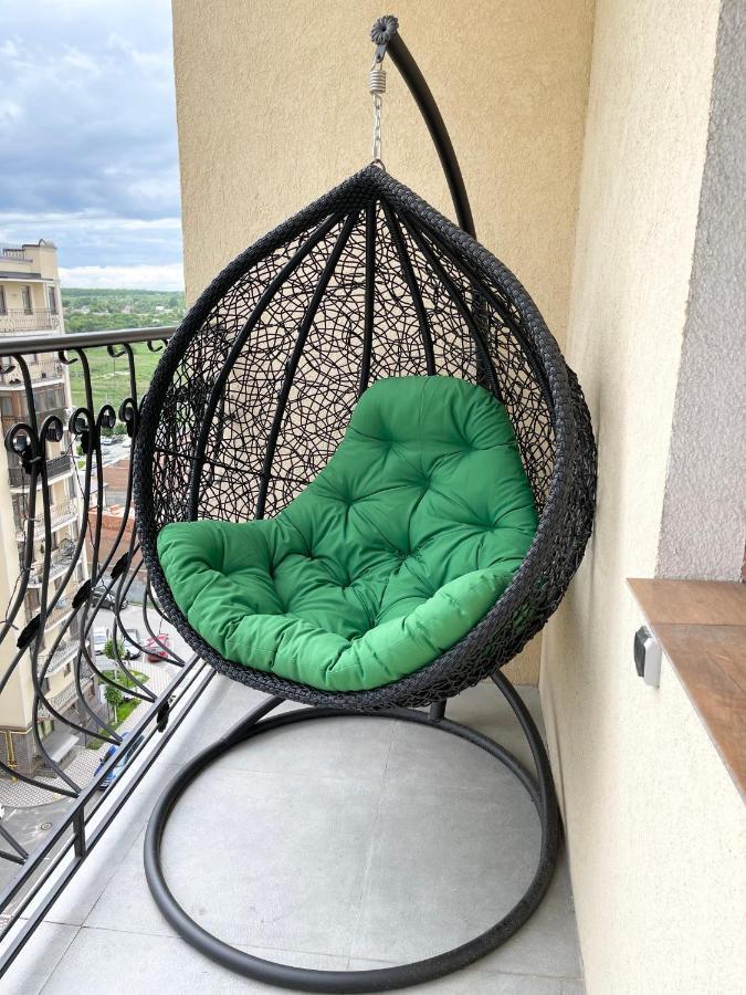 Luxury Emerald Apartments Irpin Eksteriør bilde